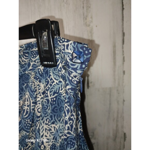 Coldwater Creek Faux Wrap Below Knee Skirt Blue White Floral Draped Side Zip L - Picture 2 of 5